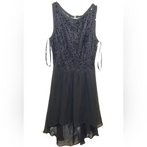 NWT David’s Bridal Dress Size 3